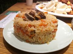 -塔哈尔·新疆盛宴(城西银泰店)