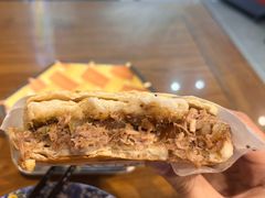 -元志初腊汁肉夹馍(钟楼粉巷店)