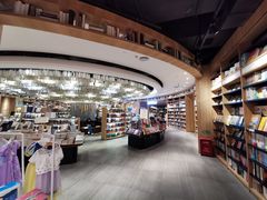 -覔书店(壹方城店)