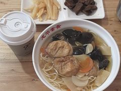 -龙华素斋(龙华路店)