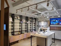 -瑞司视光眼镜·蔡司战略合作眼镜店(新街口店)