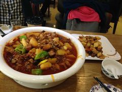 -巴依兄弟西域美食(机场店)