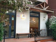 -Cafe Villa