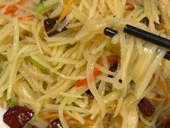-喜乐餐厅•灯笼虾球首创者•本地小海鲜(二马路店)