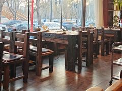 -大匠工房古船木艺术餐厅·猪肚鸡专门店(长白仙岛店)