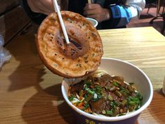 麻辣牛肉拌面-精粉世家(汉街总部国际A座店)