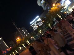 -百盛(莘庄店)