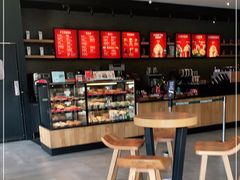 -星巴克臻选(莘庄仲盛店)