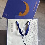一盒六块，三种口味，紫薯栗子红豆