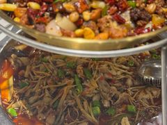 -盐井记·自贡美蛙鲜锅兔(中和店)