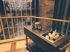 -Tsuru鹤日本料理(静安香格里拉店)
