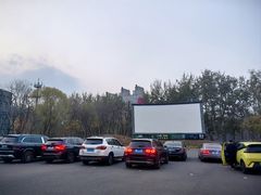 -枫花园汽车电影院(朝阳公园店)