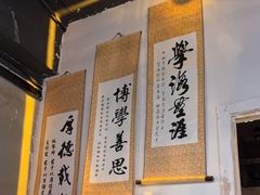 -荒岛实景沉浸密室(江汉路1店)