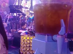 -喜鹊音乐酒馆(西街店)
