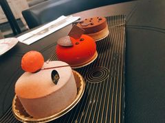 -Salon de The de Joel Robuchon(外滩18号店)