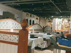 大堂-巴扎美食·新疆菜·西域歌舞表演餐厅(新疆大厦店)