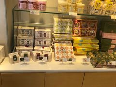 零售区-好利来(鲁谷店)
