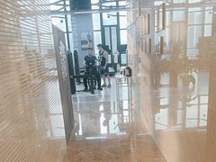-跃动游泳健身俱乐部(新华传媒店)