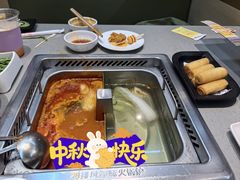 -海底捞火锅(让胡路万达店)