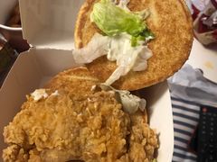 劲脆鸡腿堡-肯德基(珠峰店)