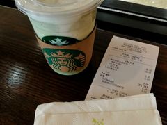 -星巴克臻选(呼和浩特维多利摩尔城店)
