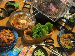 -合易泓烤肉·海肠捞饭(火车站店)