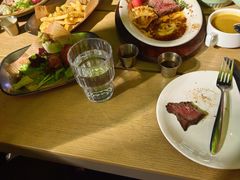 -芳草地西式融合餐厅(回龙窝店)
