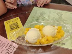 芒果伴雪糕球-南信牛奶甜品专家