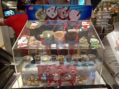 零售区-DQ·蛋糕·冰淇淋(奥林匹克广场店)