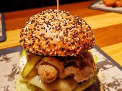 壮气吞牛-FAT COW(虹梅路店)