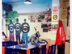 -马路边边 传媒大学店