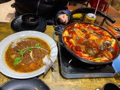 -老闵田螺馆·南昌特色小炒(梦时代店)