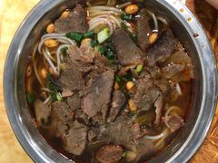 牛肉叉烧细粉-覃肥叔桂林米粉(粮道街店)