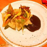 这里附近的几家吃饭也不是很多人