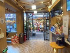 -霸王茶姬(南强街店)