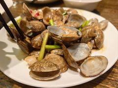 -泉畔人家·老济南经典鲁菜(大明湖店)