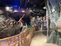 -探洞工场(丰科万达旗舰店)