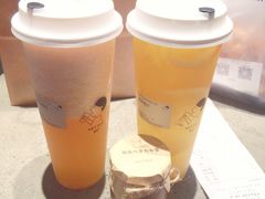 满杯橙子-喜茶(上海正大广场店)