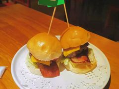 -Thanks美式餐厅(汉堡咖啡店)