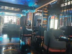 -屋有岛沉浸游戏旗舰店(中山公园店)
