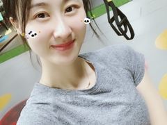 -越·健身工作室(华尔兹广场写字楼B栋店)