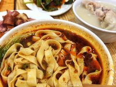 -雷祖芳老妈蹄花店