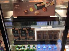-星巴克(南宁华润幸福里店)