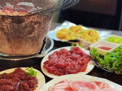 -韩风烤牛肉冷面店