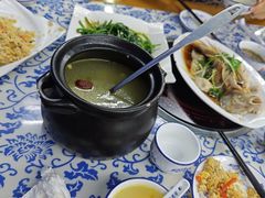 -范饭椰林川湘味海鲜·椰子鸡(三亚湾椰梦长廊店)