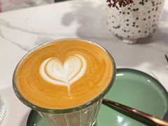 -潮一不贰·法式甜品·生日蛋糕·西式简餐(外滩店)