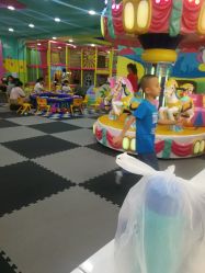 -宝贝渡口儿童游乐园(华南安盛店)