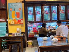 -富正毅三下锅·湘西韵味(天门山索道店)