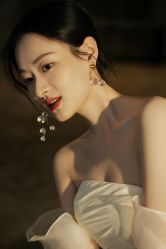-Lady  Jane高端婚纱礼服馆