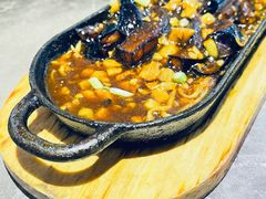 老味茄子-闫府私房菜·老字号(恒隆店)